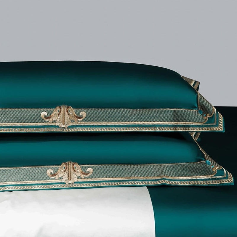 Loccossa Luxury Embroidered Duvet Cover Set